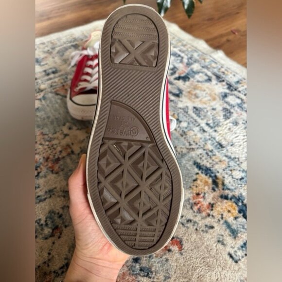 Red Canvas Converse - Picture 4 of 4